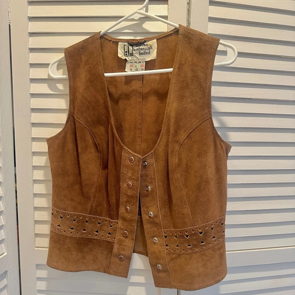 Brown Suede Vest - Picture 12 of 12
